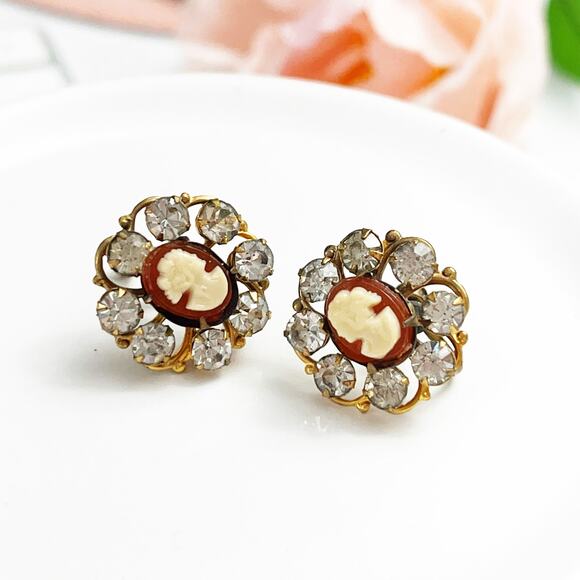Cameo & Rhinestone Vintage Screw Back Earrings - Picture 2 of 6